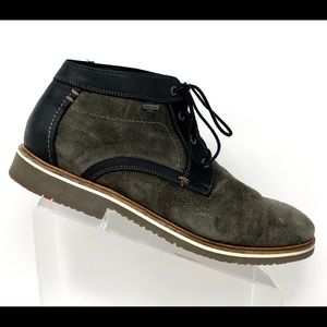 lloyd chukka boots